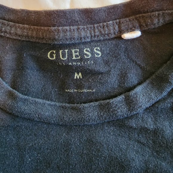 Black Guess T-Shirt - Picture 2 of 2